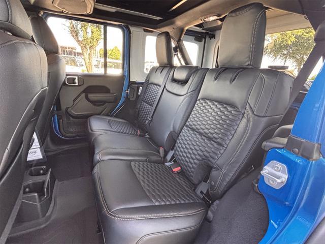 Photo of 2025 Hydro Blue Pearlcoat Jeep Wrangler