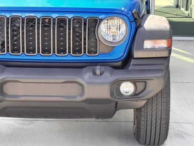 Photo of 2025 Hydro Blue Pearlcoat Jeep Wrangler