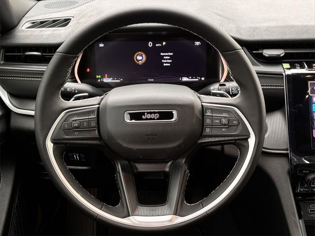 Photo of 2025 Silver Zynith Jeep Grand Cherokee L
