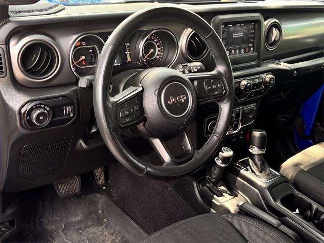 Photo of 2023 Hydro Blue Pearlcoat Jeep Wrangler