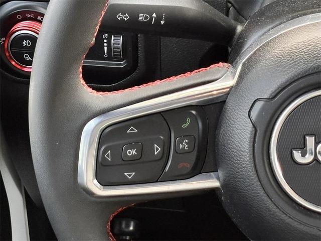 Photo of 2023 Bright White Clearcoat Jeep Gladiator