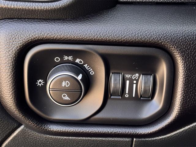 Photo of 2024 Diamond Black Crystal Pearlcoat RAM 3500