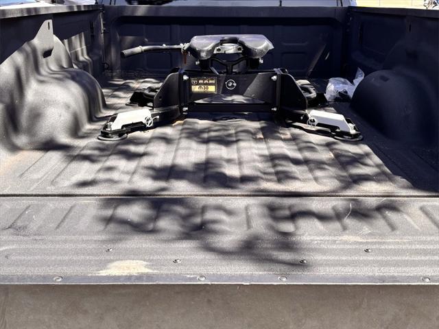 Photo of 2024 Diamond Black Crystal Pearlcoat RAM 3500