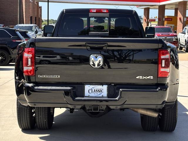 Photo of 2024 Diamond Black Crystal Pearlcoat RAM 3500
