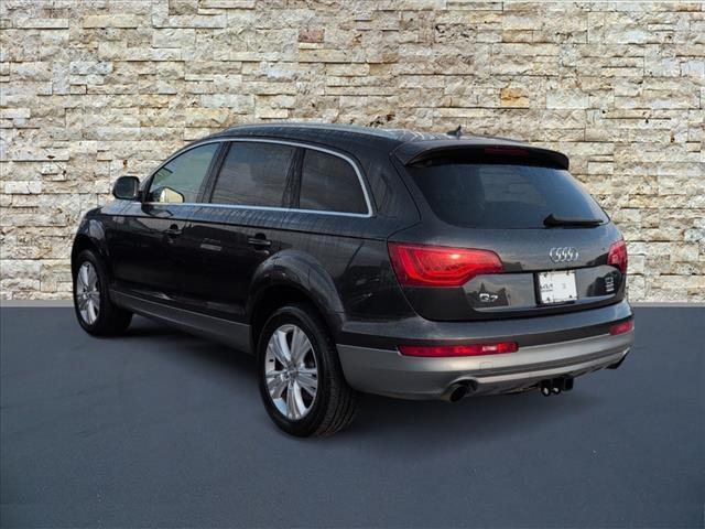 Photo of 2010 Graphite Gray Metallic Audi Q7