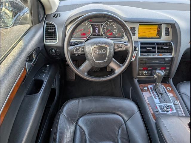 Photo of 2010 Graphite Gray Metallic Audi Q7