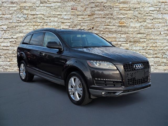 Photo of 2010 Graphite Gray Metallic Audi Q7
