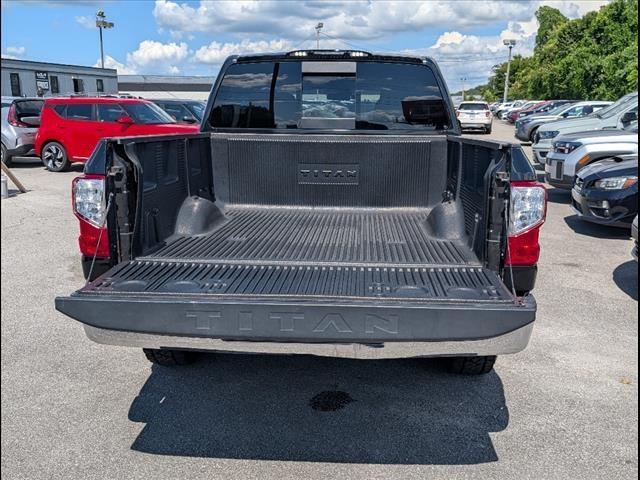 Photo of 2019 Magnetic Black Nissan Titan
