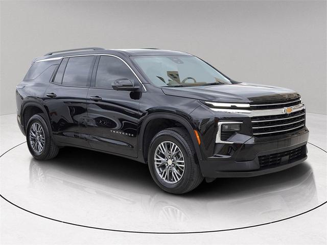 Photo of 2024 Mosaic Black Metallic Chevrolet Traverse