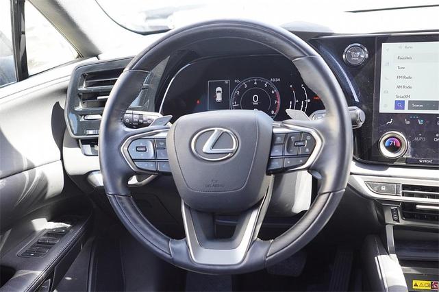 Photo of 2023 Black Lexus RX 350