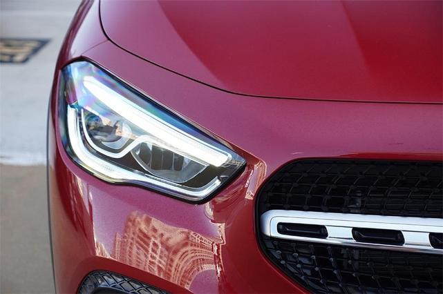 Photo of 2021 Red Mercedes-Benz GLA 250