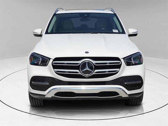 Photo of 2021 White Mercedes-Benz GLE 350