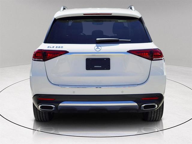Photo of 2021 White Mercedes-Benz GLE 350