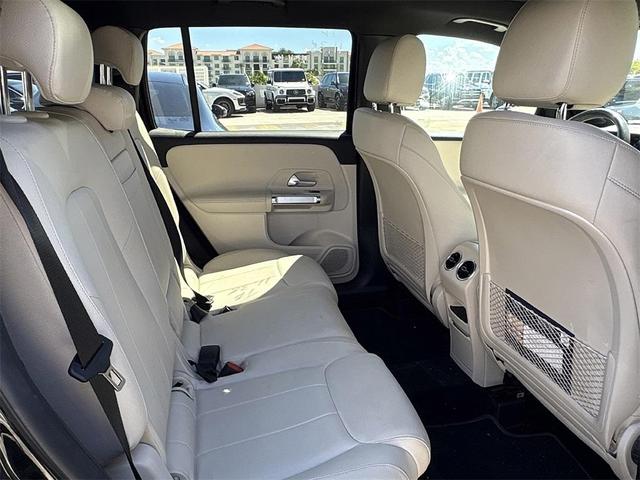 Photo of 2022 Midnight Black Mercedes-Benz GLB 250