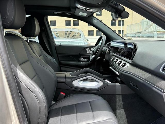 Photo of 2022 Mojave Silver Metallic Mercedes-Benz GLE 350
