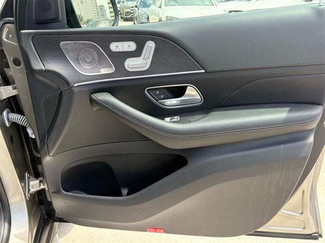 Photo of 2022 Mojave Silver Metallic Mercedes-Benz GLE 350