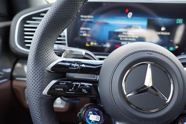 Photo of 2025 Green Mercedes-Benz AMG GLE 63