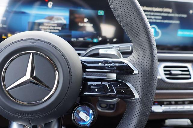 Photo of 2025 Green Mercedes-Benz AMG GLE 63