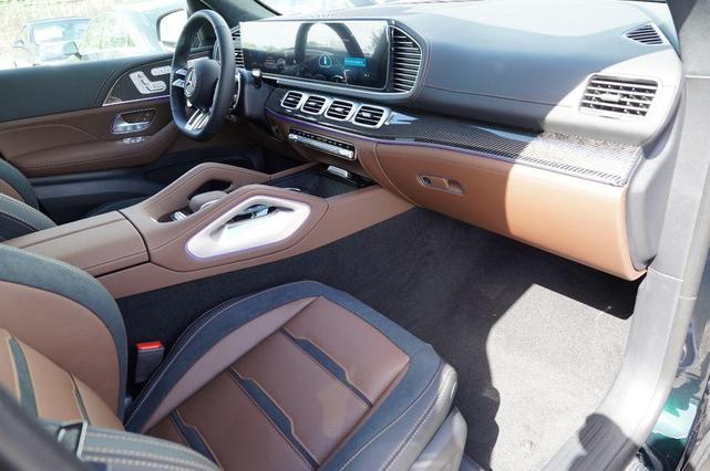 Photo of 2025 Green Mercedes-Benz AMG GLE 63