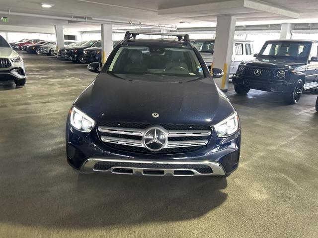 Photo of 2022 Lunar Blue Metallic Mercedes-Benz GLC 300