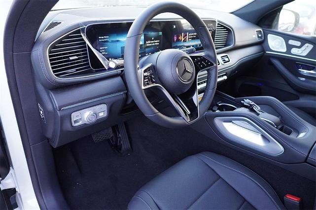 Photo of 2026 Polar White Mercedes-Benz GLE 450