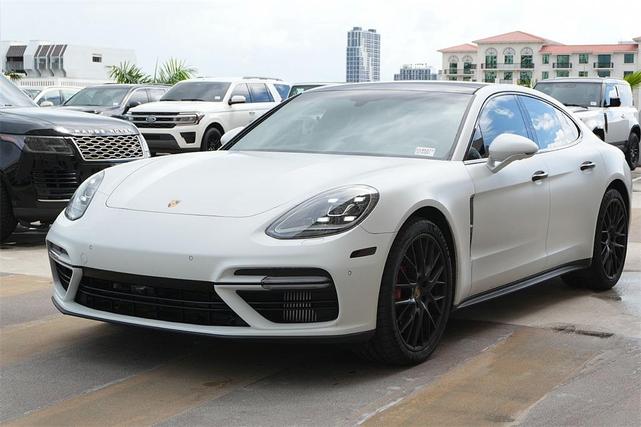 Photo of 2019 White Porsche Panamera