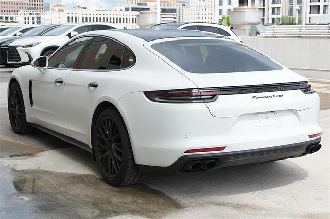 Photo of 2019 White Porsche Panamera