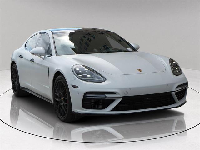 Photo of 2019 White Porsche Panamera