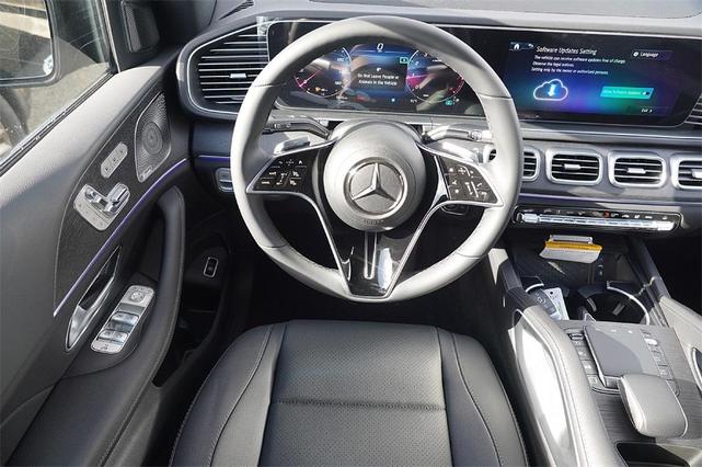Photo of 2025 Black Mercedes-Benz GLE 350