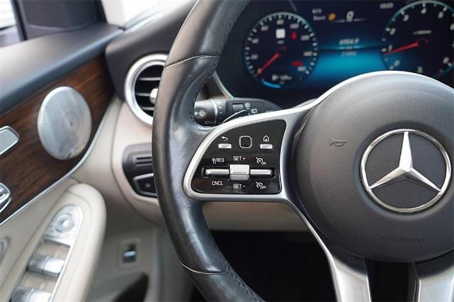 Photo of 2021 Polar White Mercedes-Benz GLC 300