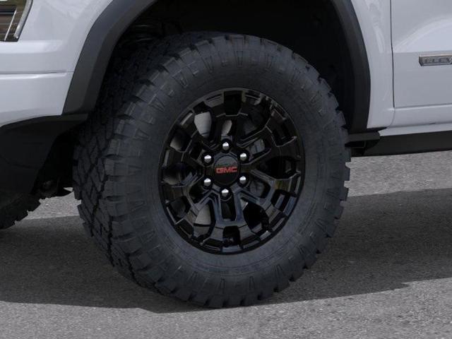 Photo of 2026 White GMC Canyon
