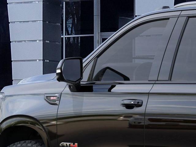 Photo of 2025 Black GMC Yukon XL