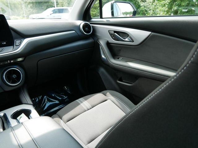 Photo of 2023 Summit White Chevrolet Blazer