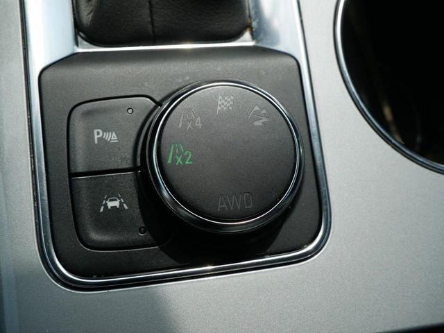 Photo of 2023 Summit White Chevrolet Blazer
