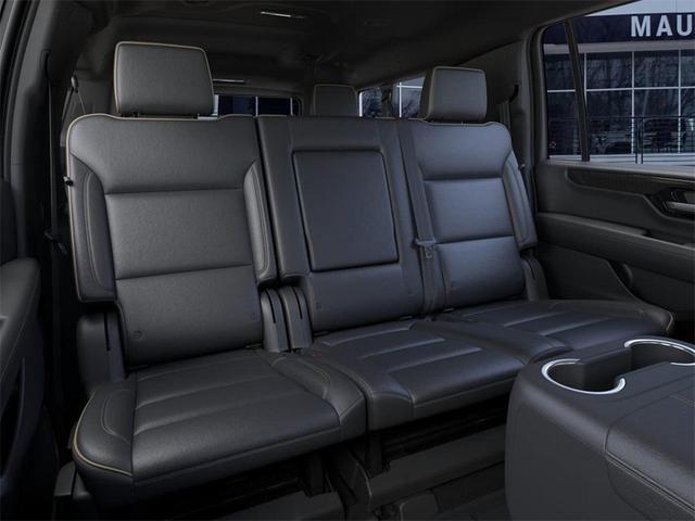 Photo of 2025 White GMC Yukon XL