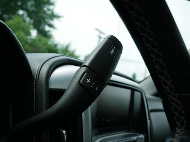 Photo of 2017 Onyx Black GMC Sierra 1500