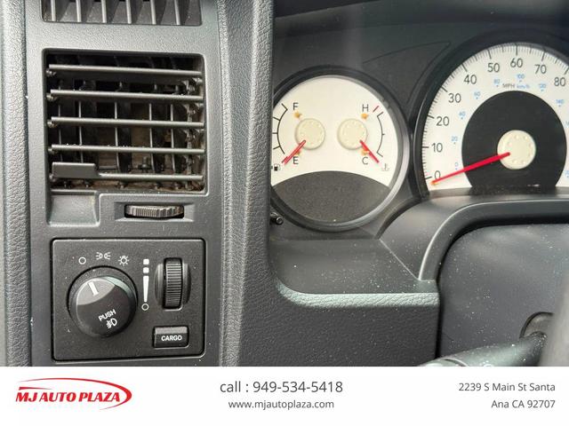 Photo of 2011 Bright White Clearcoat Dodge Dakota