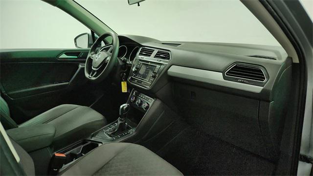 Photo of 2019 Pyrite Silver Metallic Volkswagen Tiguan