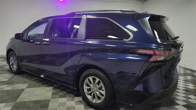 Photo of 2024 Blueprint Toyota Sienna