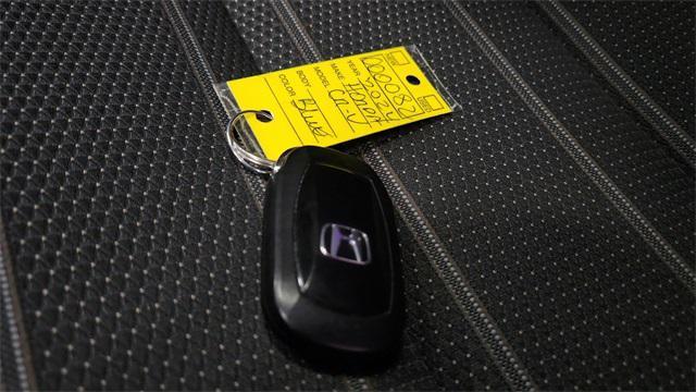 Photo of 2024 Blue Honda CR-V Hybrid