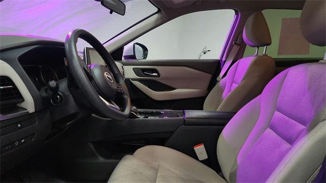 Photo of 2024 Everest White Pearl Nissan Rogue