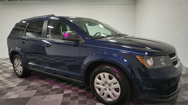 Photo of 2020 Contusion Blue Pearlcoat Dodge Journey