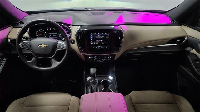 Photo of 2023 Sterling Gray Metallic Chevrolet Traverse