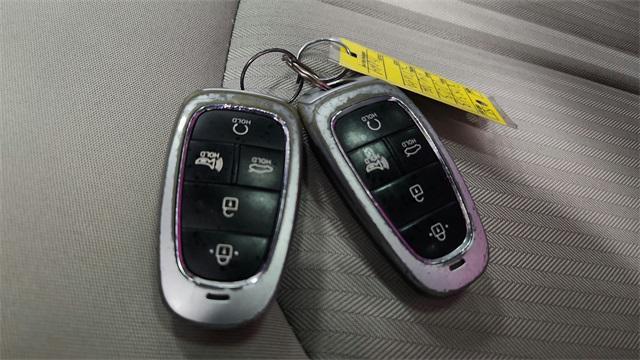 Photo of 2023 Hampton Gray Hyundai SONATA
