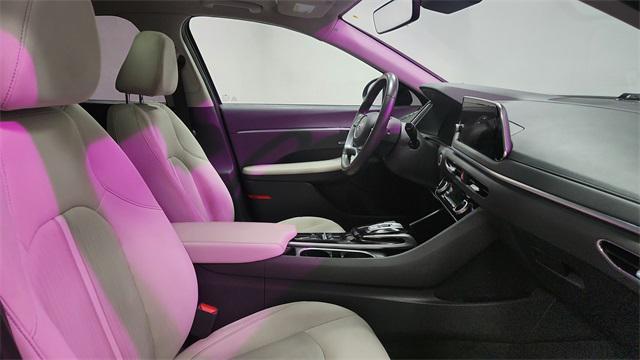 Photo of 2023 Hampton Gray Hyundai SONATA