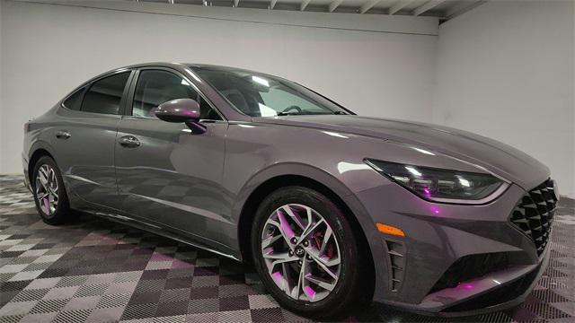 Photo of 2023 Hampton Gray Hyundai SONATA