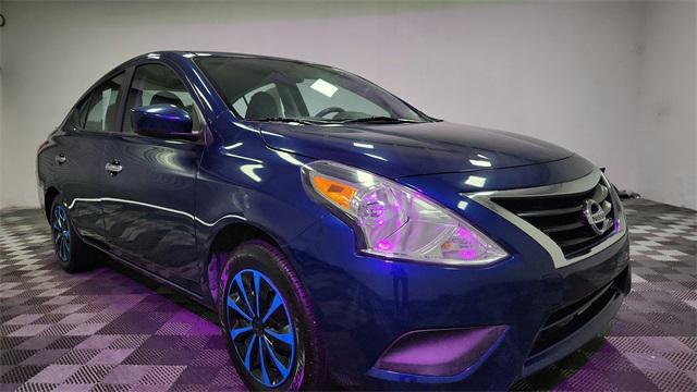 Photo of 2019 Deep Blue Pearl Nissan Versa