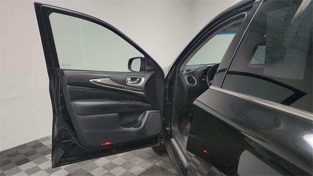 Photo of 2016 Black Obsidian INFINITI QX60