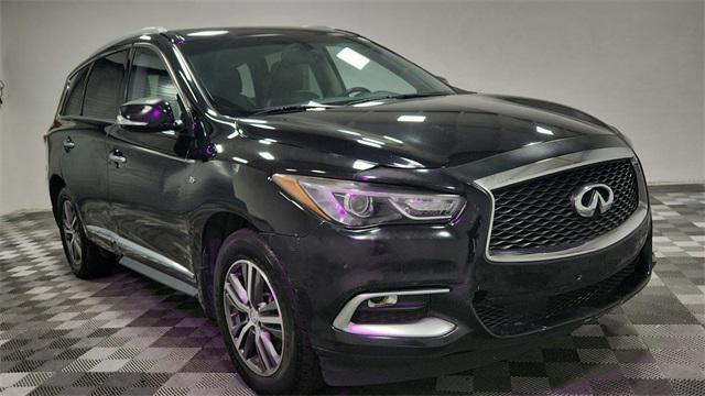 Photo of 2016 Black Obsidian INFINITI QX60