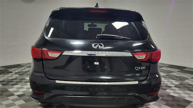 Photo of 2016 Black Obsidian INFINITI QX60
